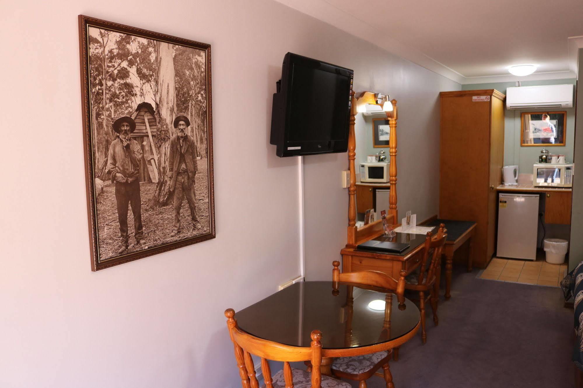 Sandstock Motor Inn Армидейл Экстерьер фото